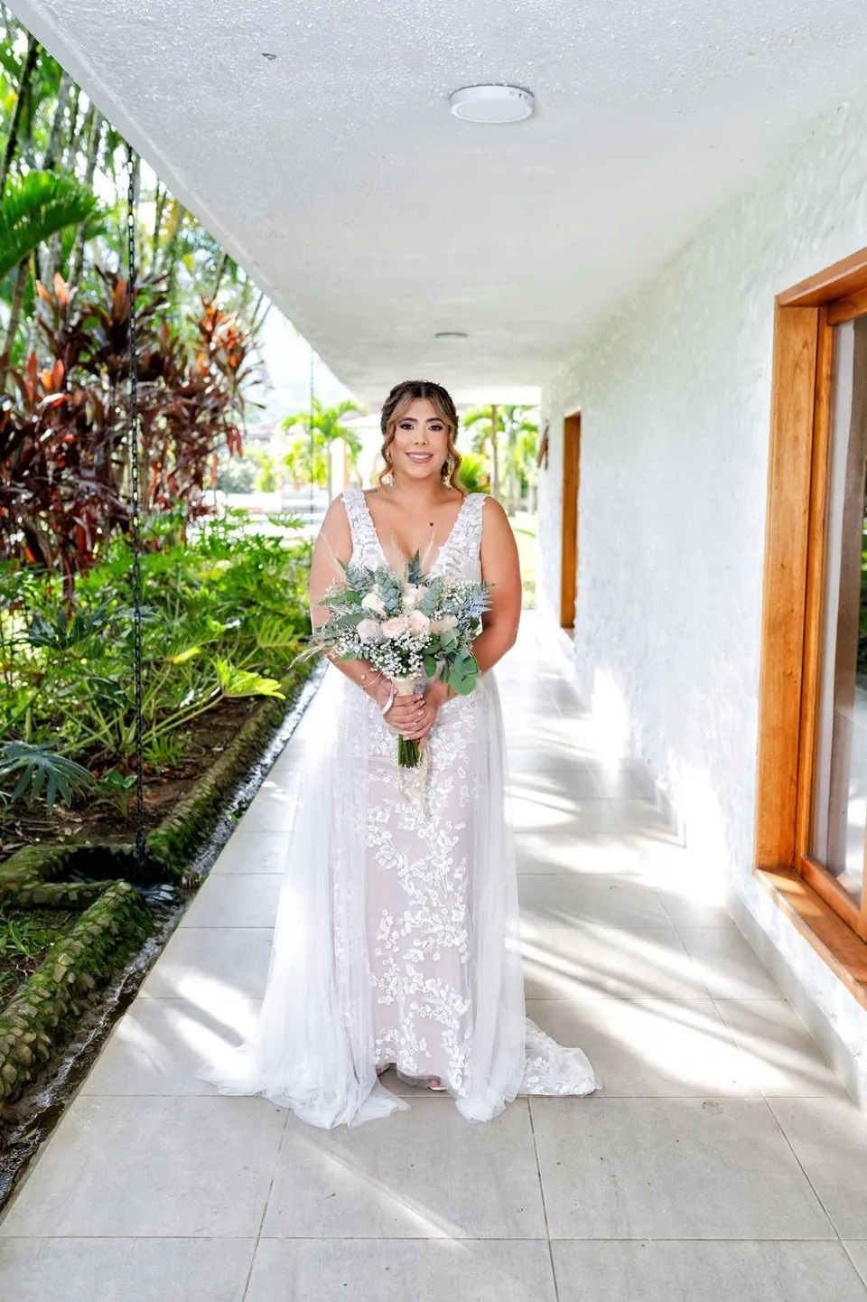 Bridal makeup in Medellín – by Valentina Zuluaga, makeup artist in Medellín (16)