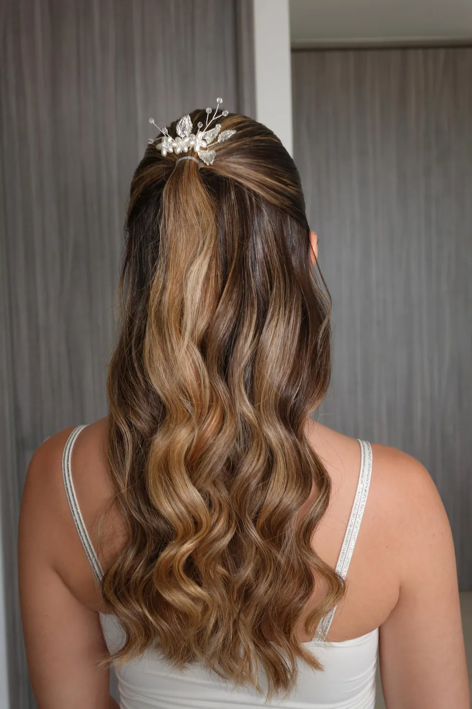 Bridal & event hairstyling in Medellín – by Valentina Zuluaga, makeup artist in Medellín (3)